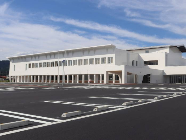 塩谷町役場庁舎